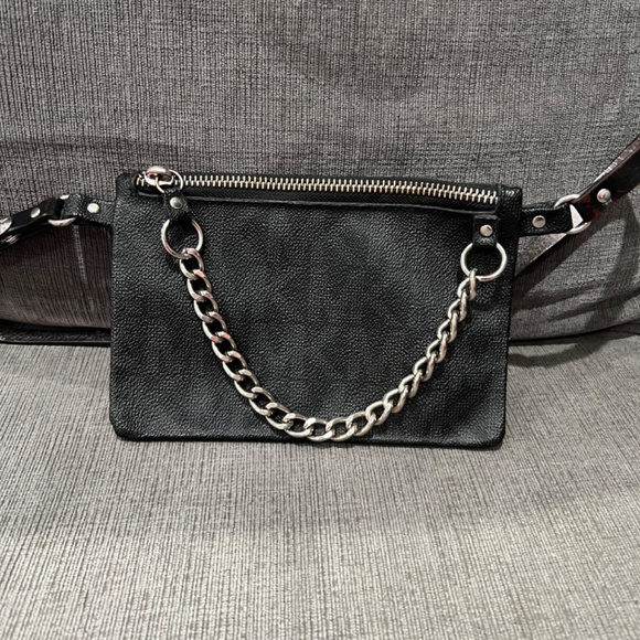 Michael Kors Womens Fanny Pack Belt Bag - Picture 1 of 7